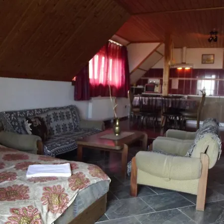 Apartamento Abacus Vendeghaz *